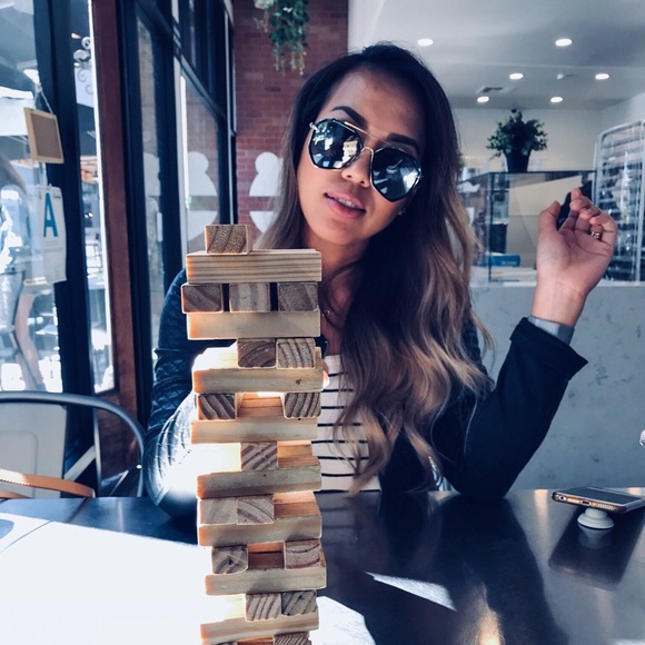 Geometric Festival Mirror Sunglasses - Picture 3 of 3